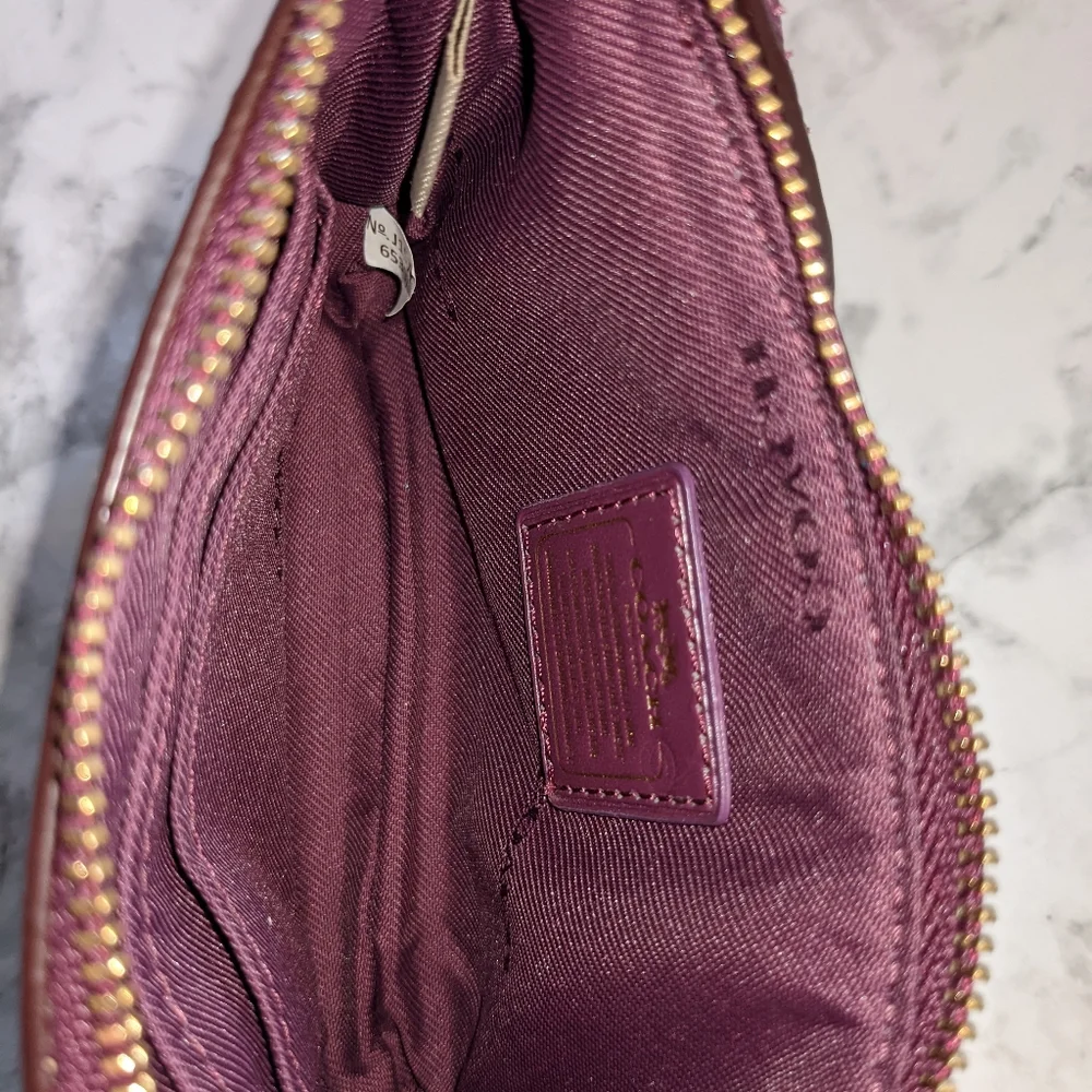 Coach Floral Wristlet Corner Zip - Picture 5 of 10